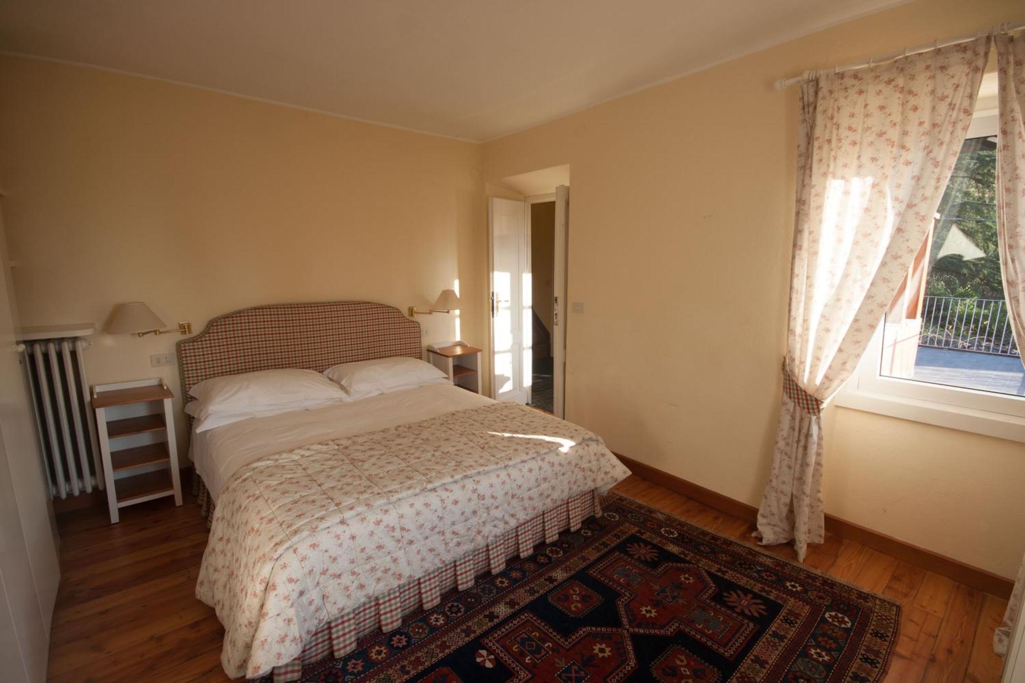 Agriturismo Castello Di Vezio Varenna Værelse billede