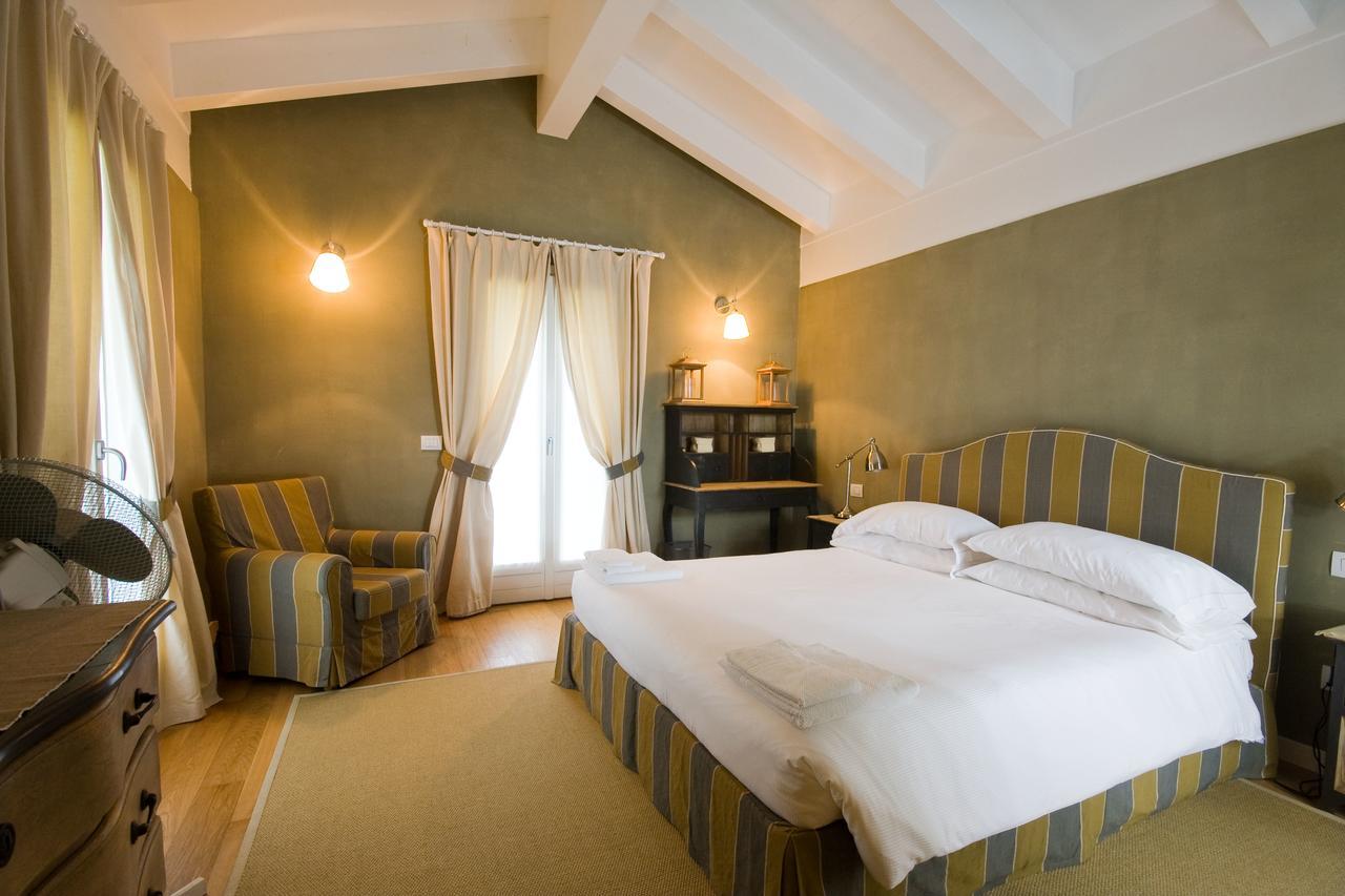 Agriturismo Castello Di Vezio Varenna Eksteriør billede